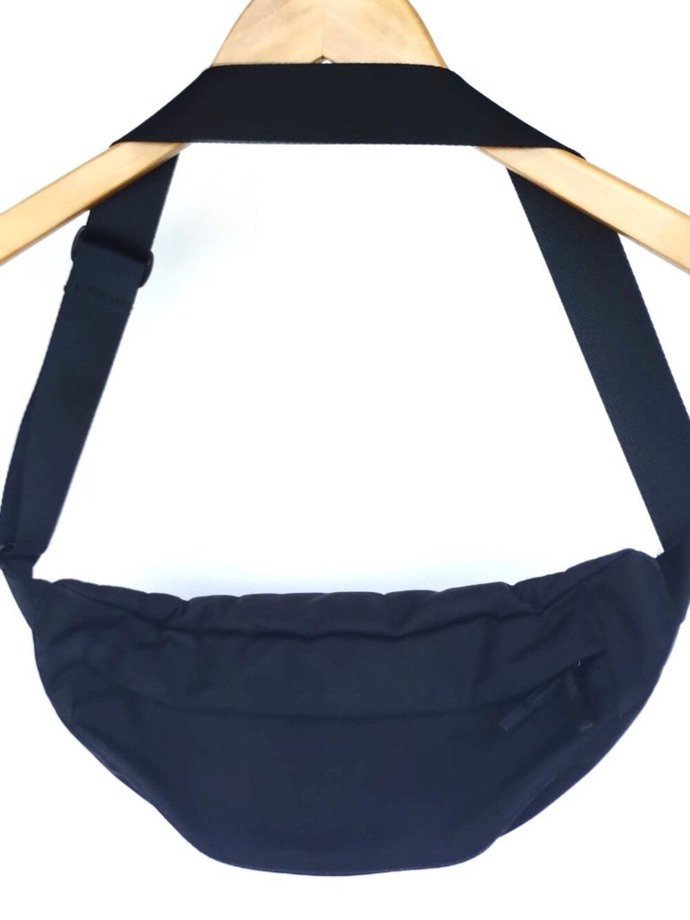 Everlane Renew Transit Fanny Pack Black EUC